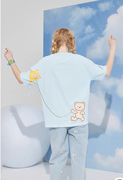 Áo thun gấu LITLAB Kite Bear Cute Blue Áo thun gấu LITLAB Kite Bear Cute Blue