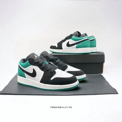 Giày Nike Air Jordan 1 Low GS 'Mystic Green' Giày Nike Air Jordan 1 Low GS 'Mystic Green'
