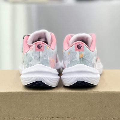 Giày Nike Winflo 10 Premium Women's Road Running