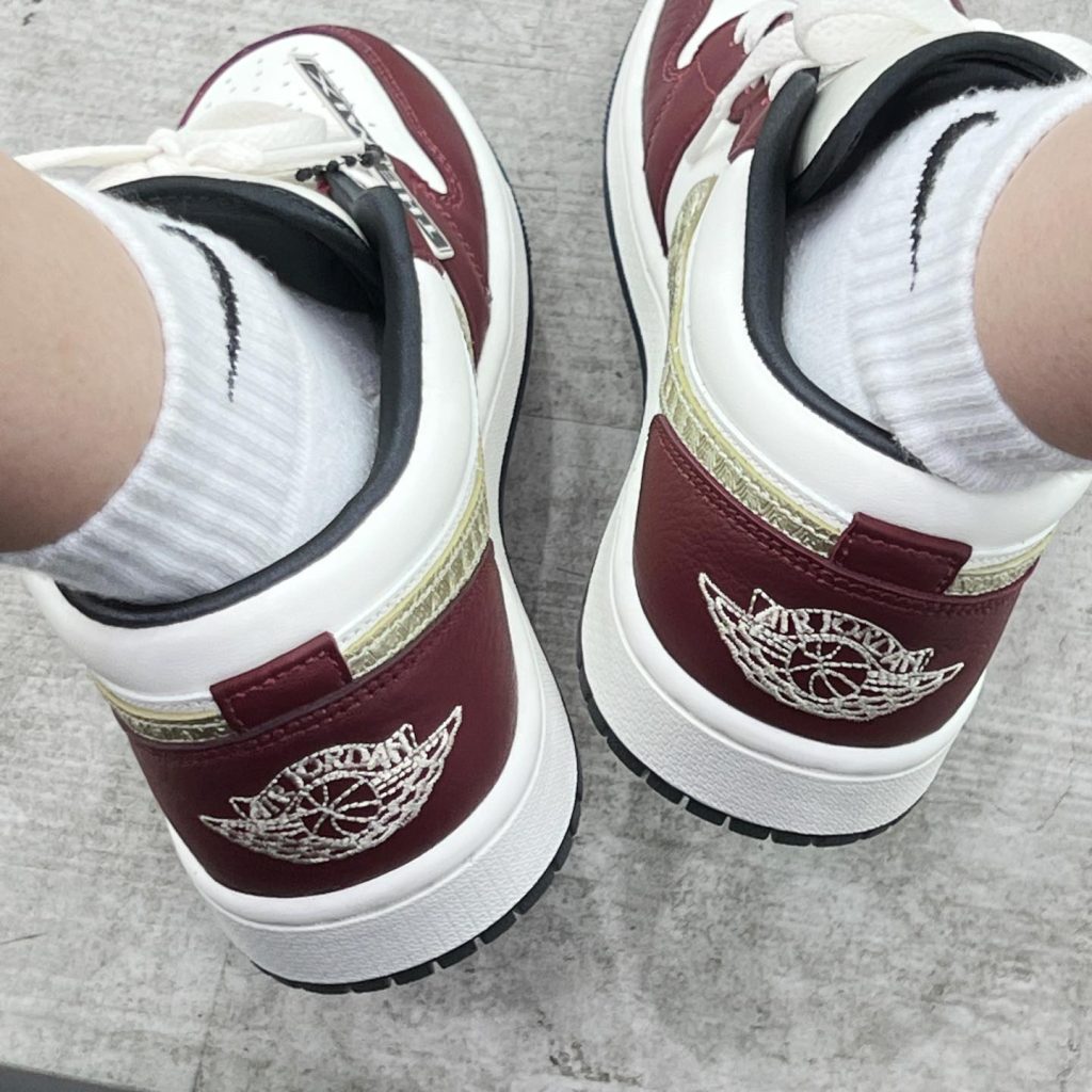 Giày Nike Air Jordan 1 Low SE Year of the Dragon