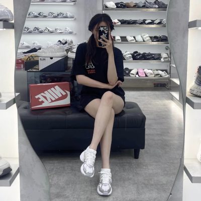 Nike V2K Run Metallic Silver (Wmns) Nike V2K Run Metallic Silver (Wmns)