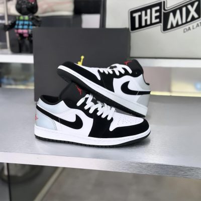 Giày Jordan 1 Low SE Fire Red Black Matte Silver