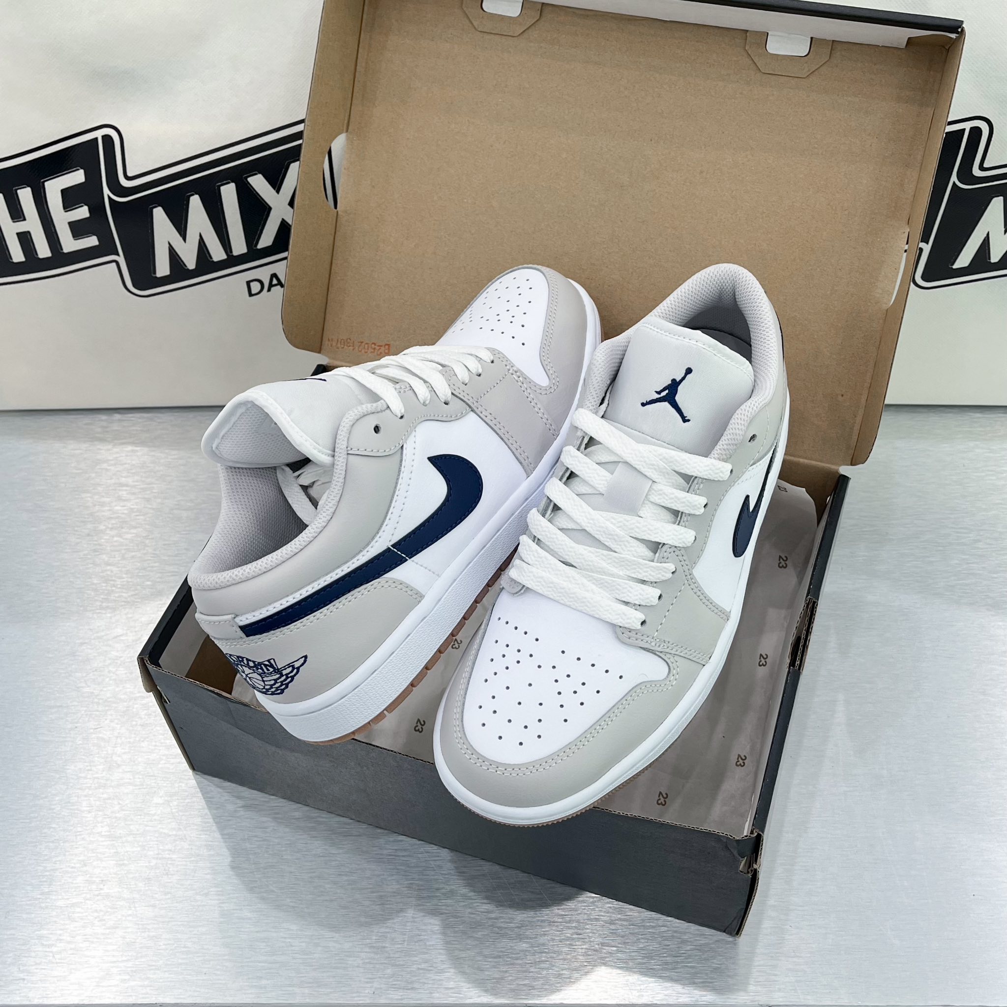 Giày Nike Air Jordan 1 Low Georgetown Giày Nike Air Jordan 1 Low Georgetown