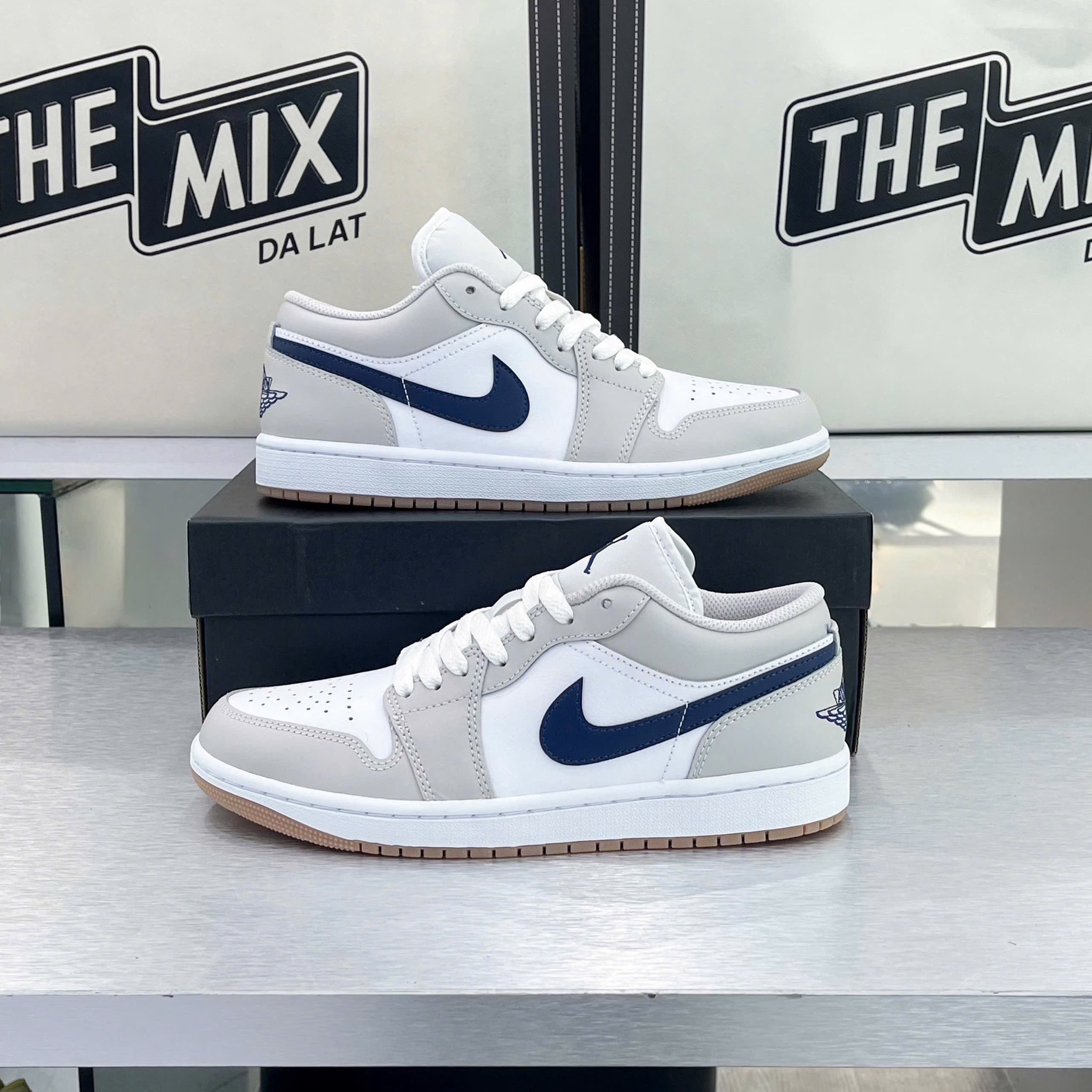 Giày Nike Air Jordan 1 Low Georgetown Giày Nike Air Jordan 1 Low Georgetown