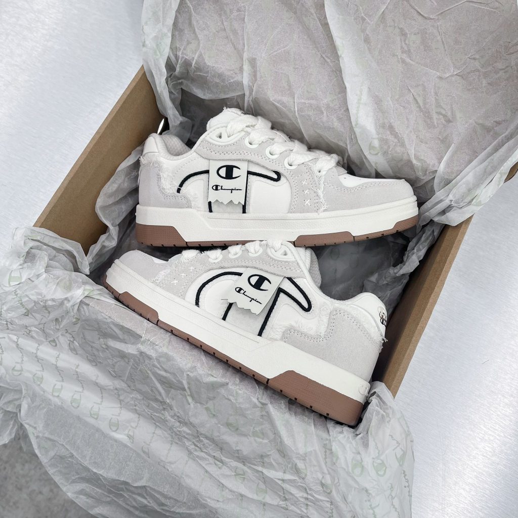 Giày Champion Skateboard Milk White Giày Champion Skateboard Milk White