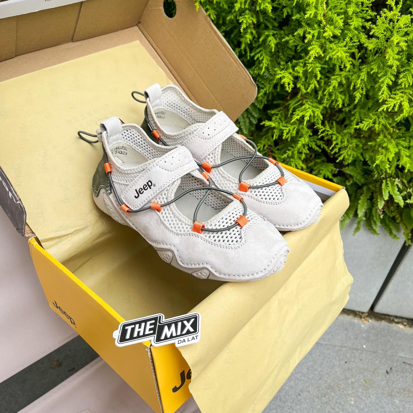 Giày Jeep Outdoor Grey Orange Giày Jeep Outdoor Shoes Grey Orange
