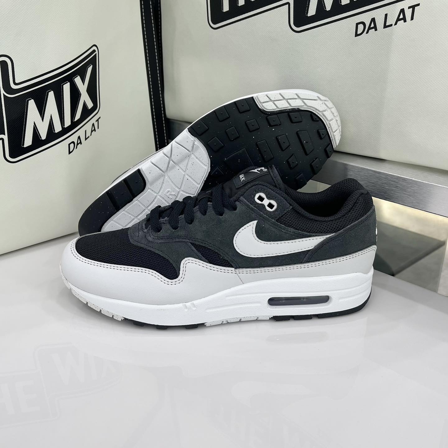 Giày Nike Air Max 1 Off Noir Giày Nike Air Max 1 Off Noir