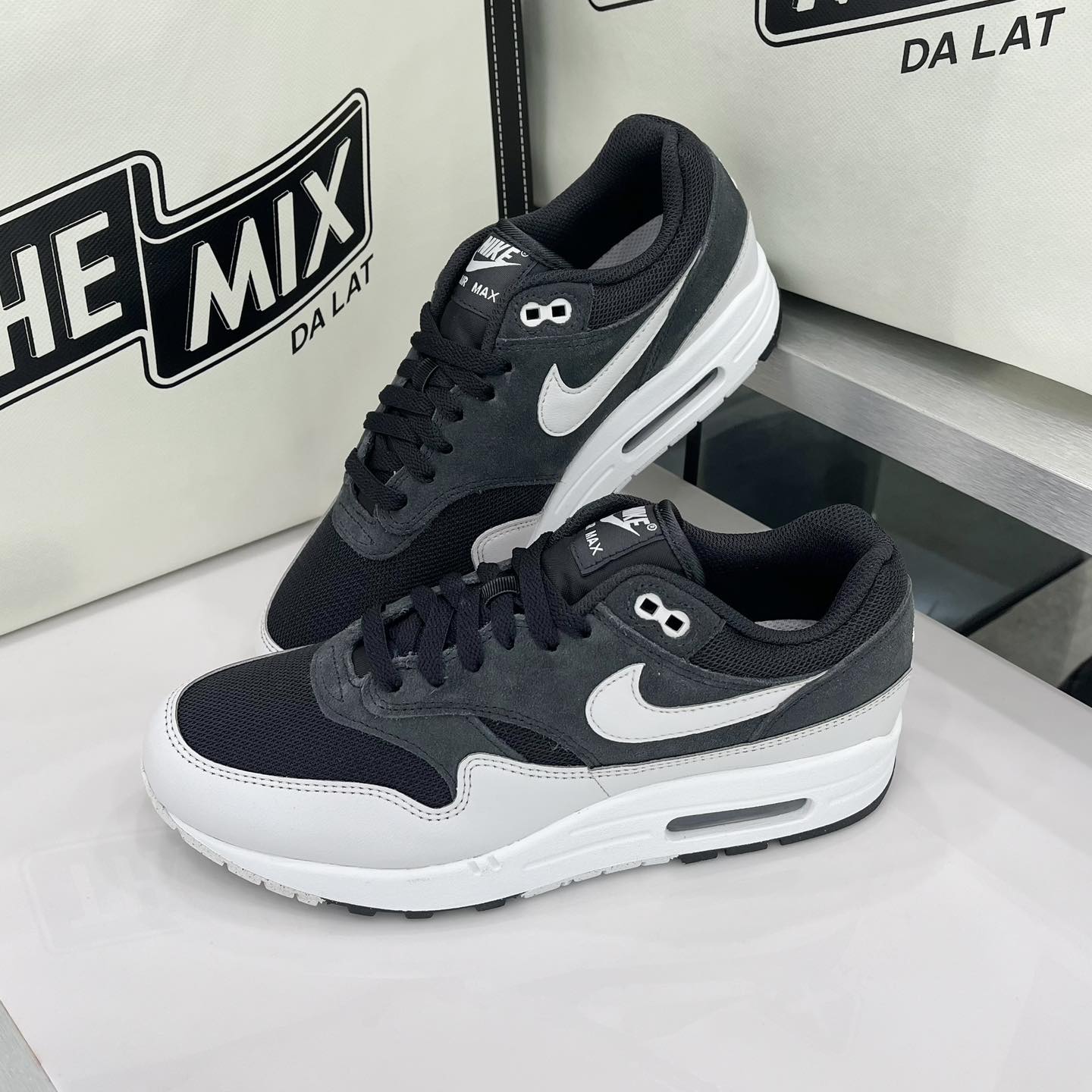 Giày Nike Air Max 1 Off Noir Giày Nike Air Max 1 Off Noir