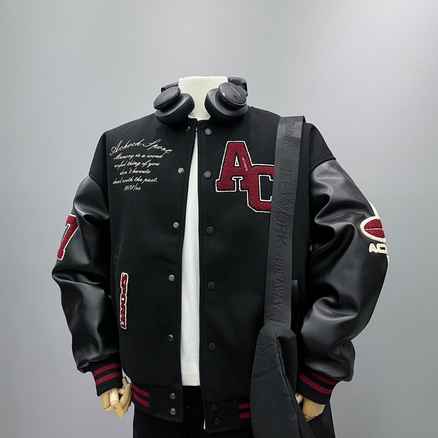 Bomber Achock Black Red Bomber Achock Black Red - Ảnh 2