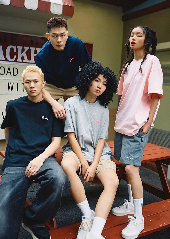 Tee Remedy Basic Logo - Pink Tee Remedy Basic Logo - Pink