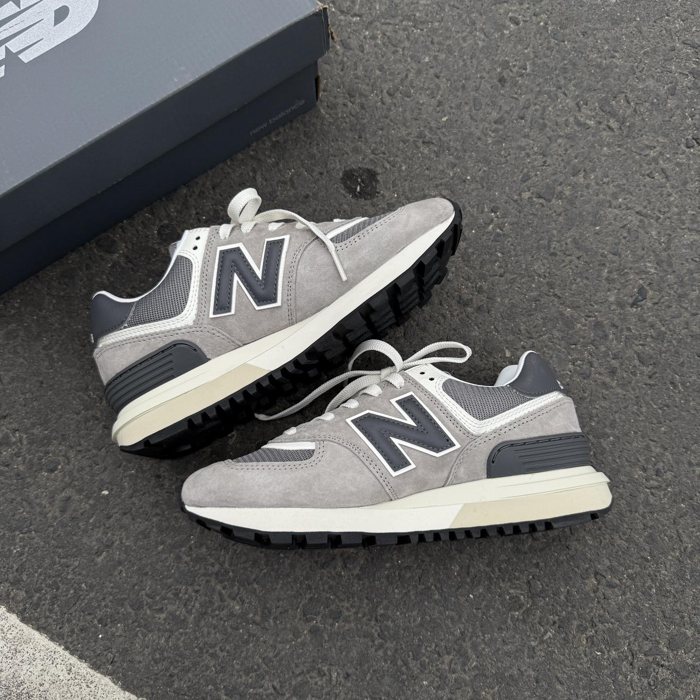 Giày New Balance 574 Classic Grey Giày New Balance 574 Classic Grey