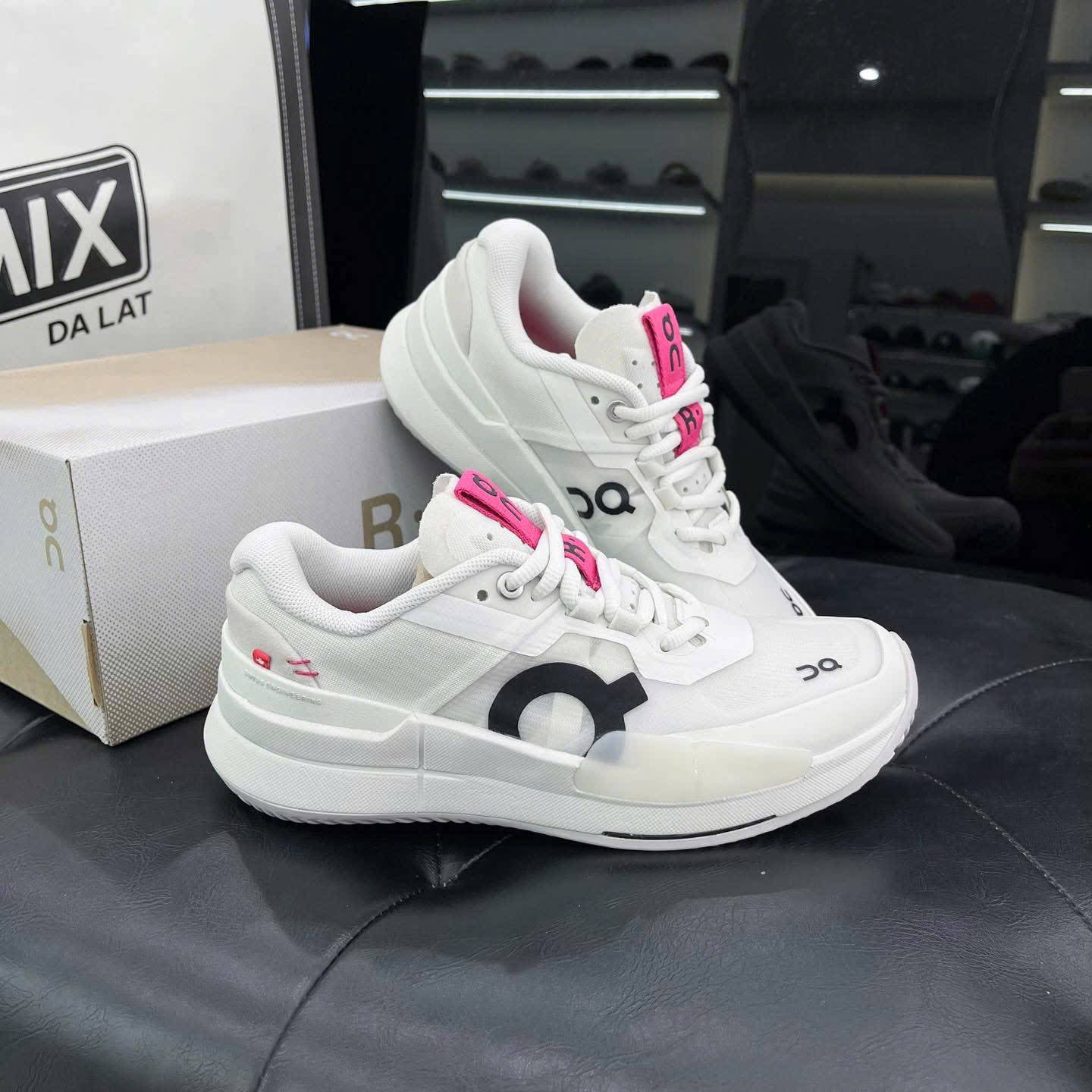 Giày Pickleball On The Roger Pro 2 All White 3ME10300108 Giày Pickleball On The Roger Pro 2 All White – 3ME10300108