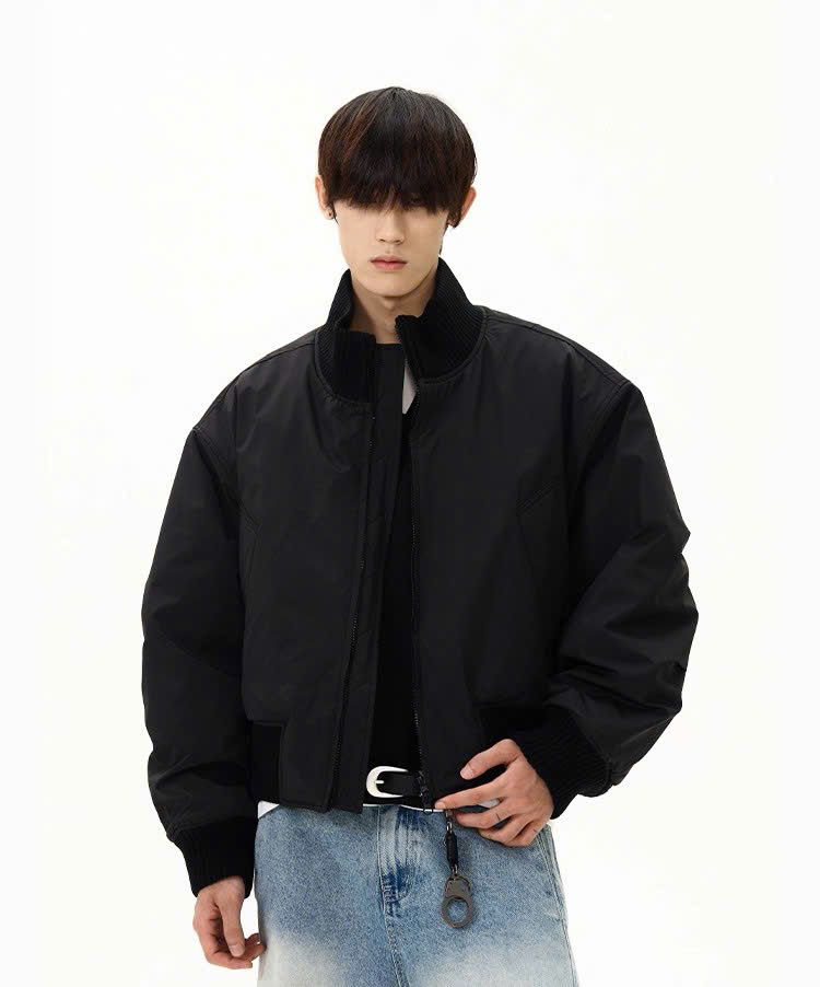 Áo Bomber Apuee Basic Black Áo Bomber Apuee Basic Black