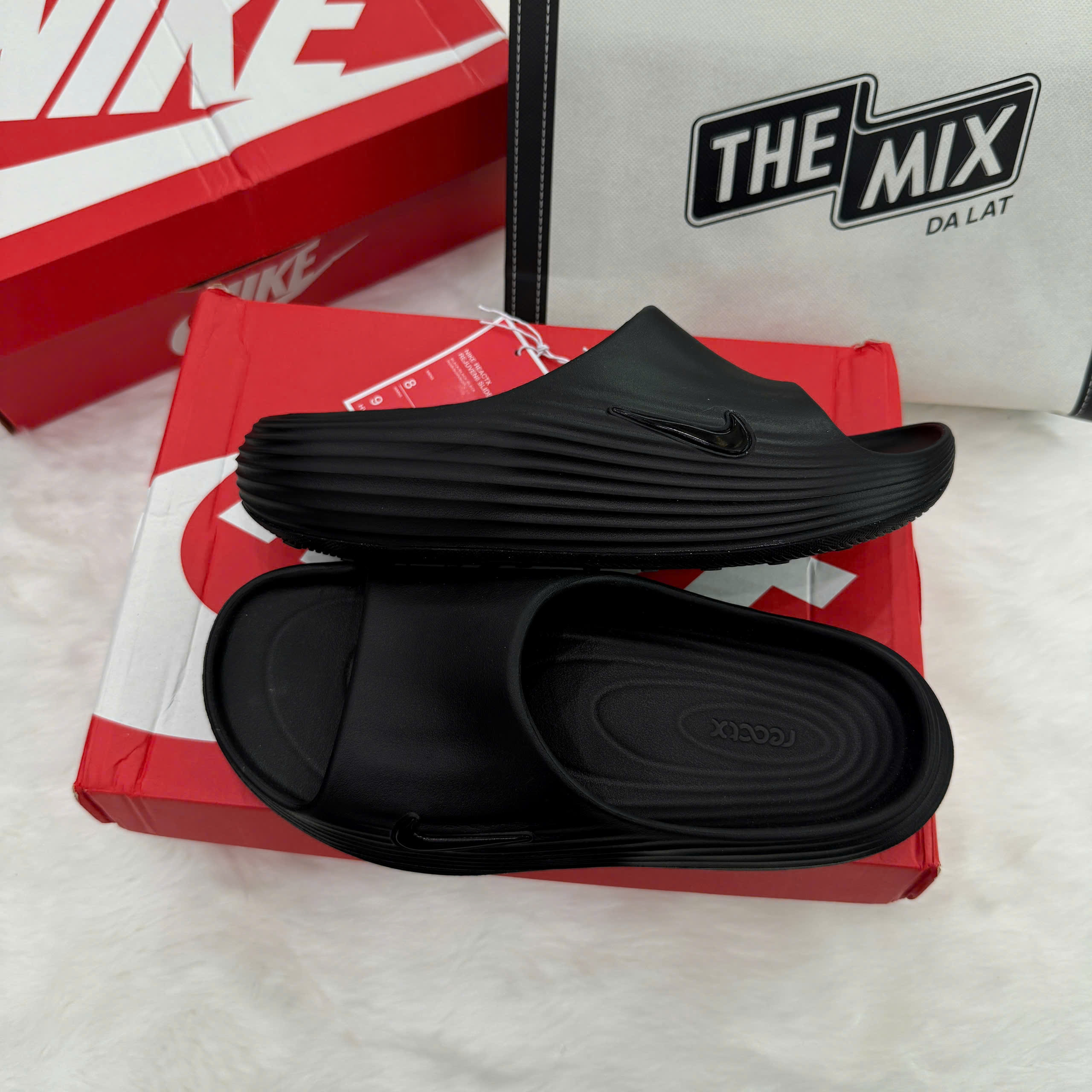Dép Nike ReactX Rejuven8 Slide Black