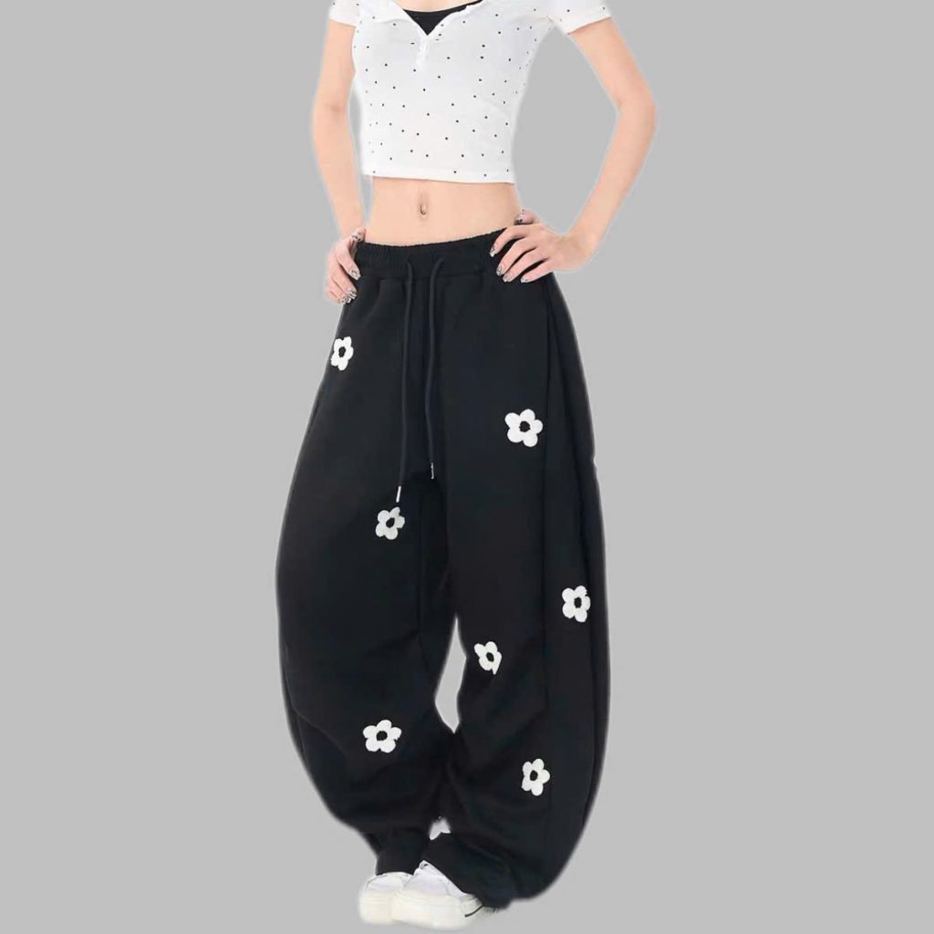 Quần CRHsup Flowered Black Pants 26