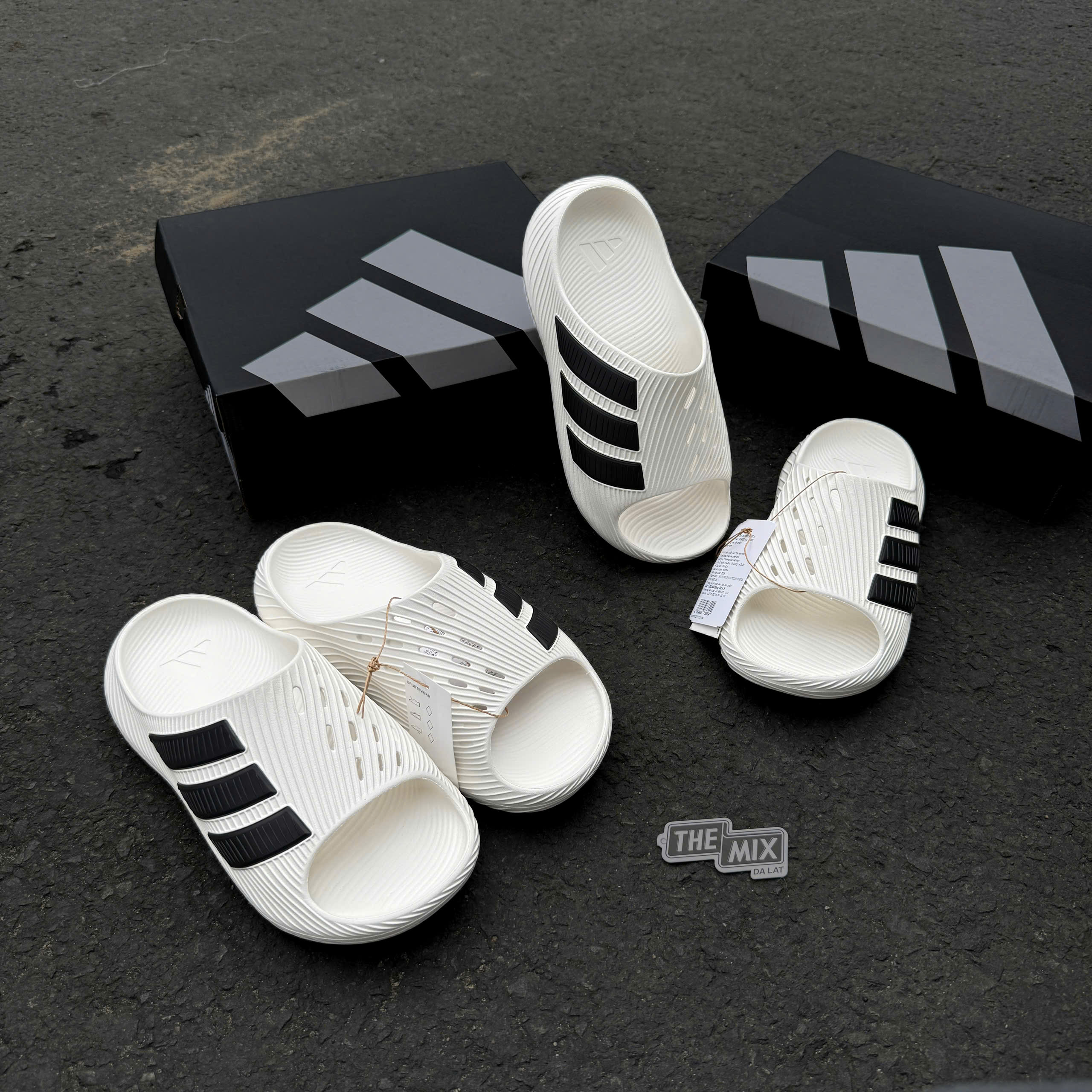 Dép Das Purechill Black/White 26