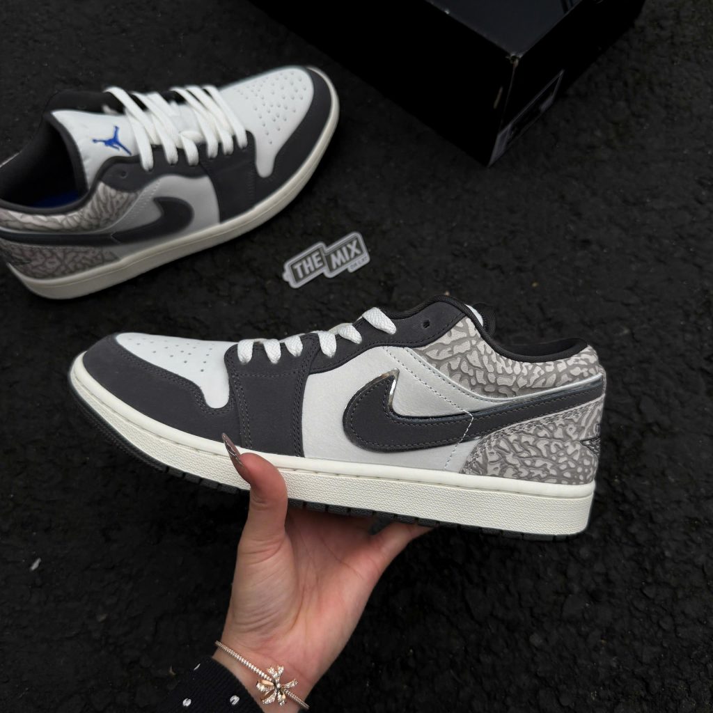 Giày Jordan 1 Low Sail/Game Royal Giày Jordan 1 Low Sail/Game Royal