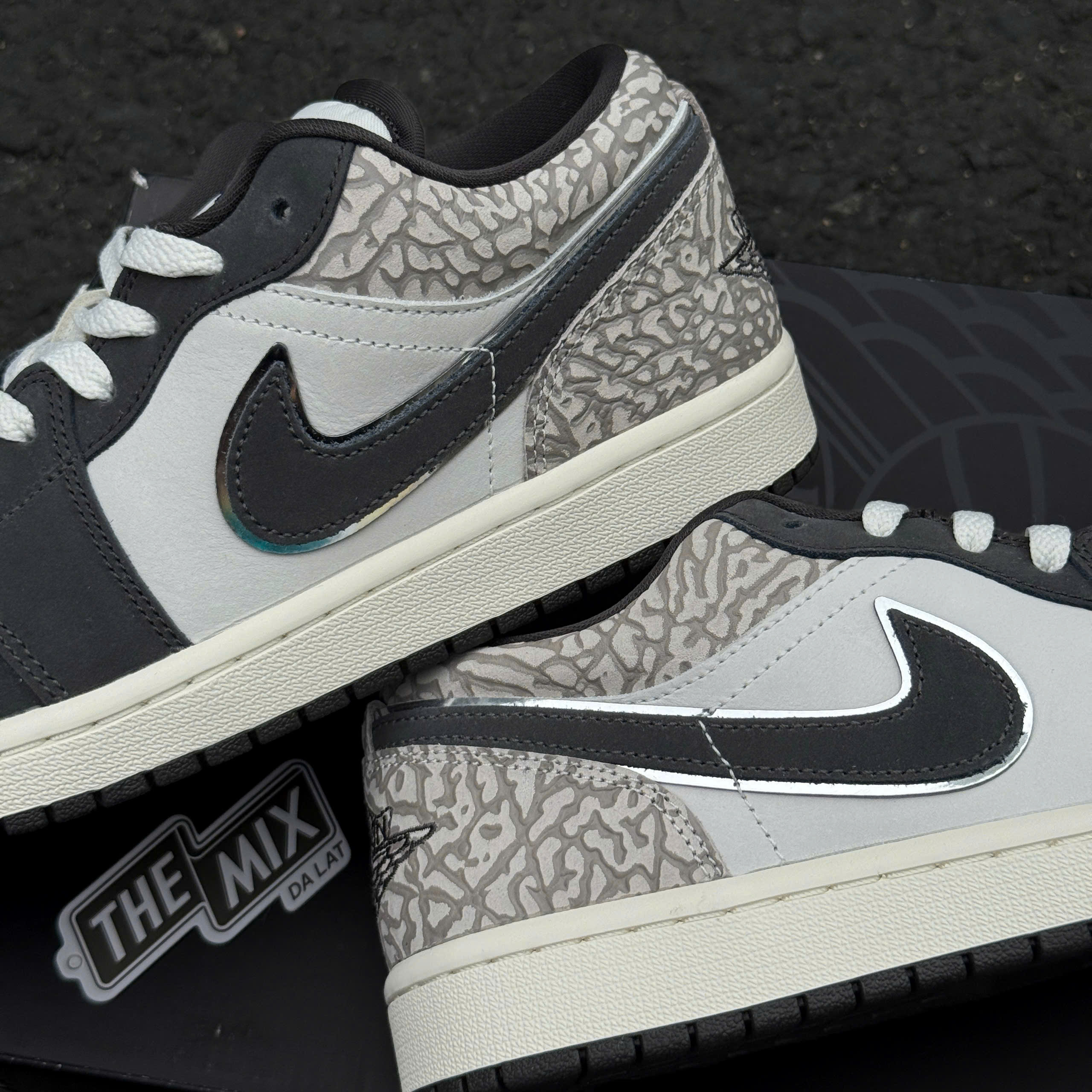 Giày Jordan 1 Low Sail/Game Royal Giày Jordan 1 Low Sail/Game Royal