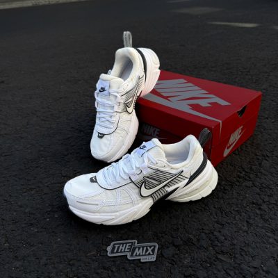 V2K Run ‘Summit White / Platinum Tint’ 26