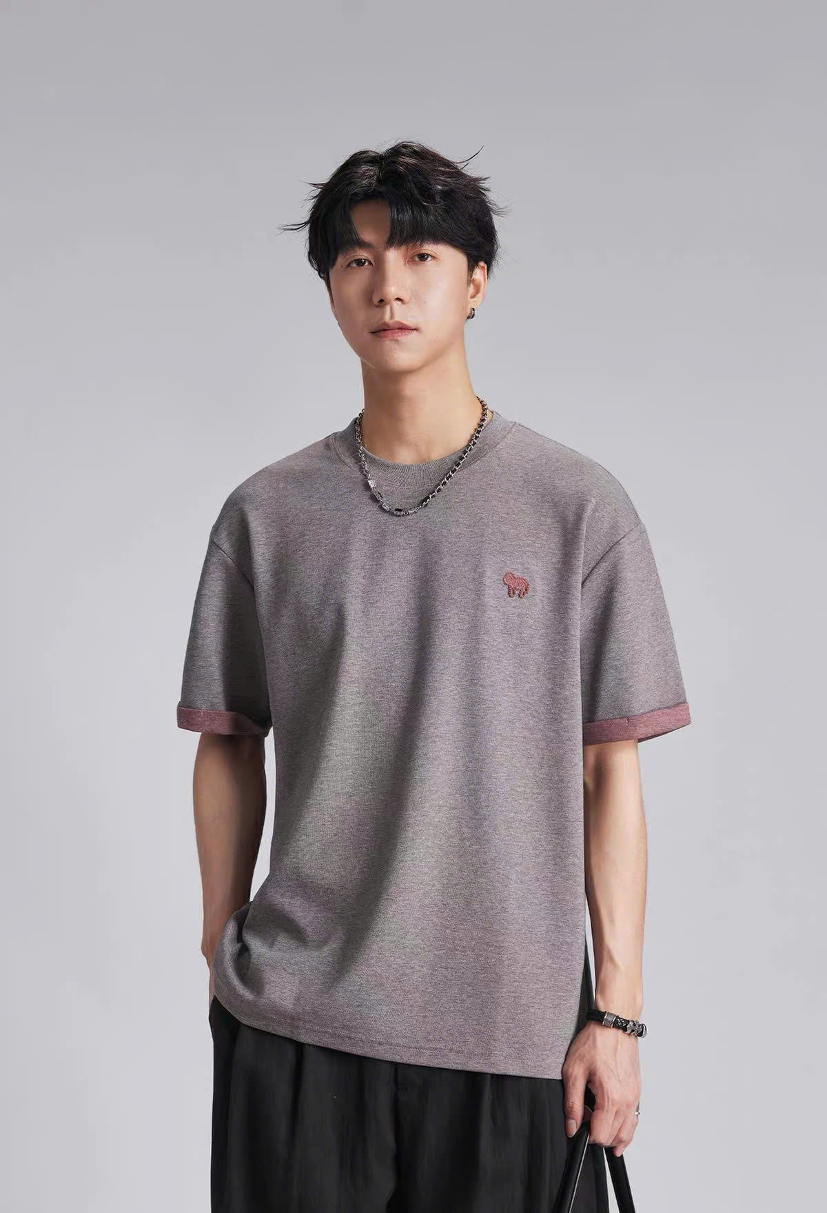 Tee Zhi Zhi Grey- Red 26