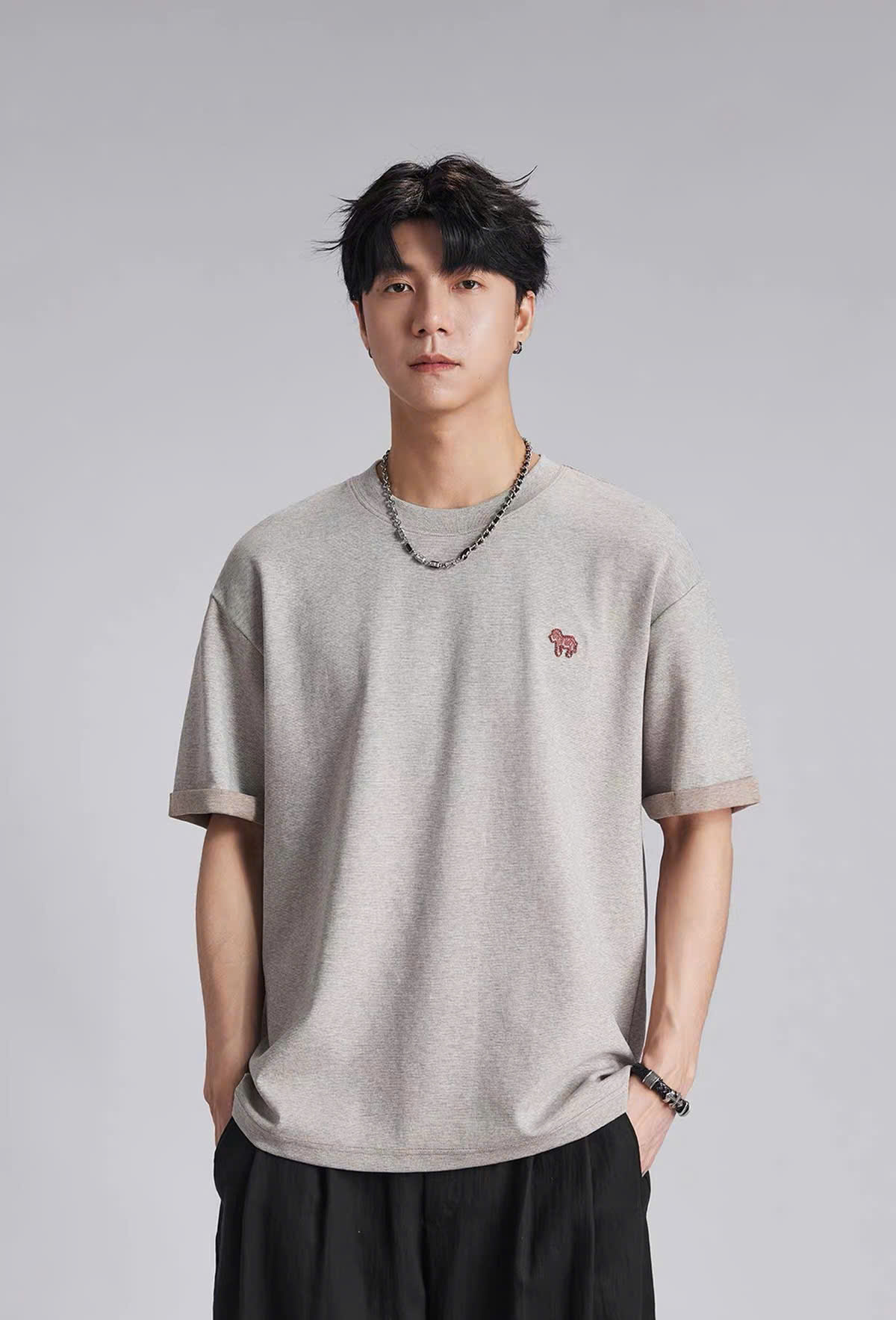 Tee Zhi Zhi Reddish-grey 26