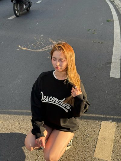 Sweater DESCENDANT Đen 26