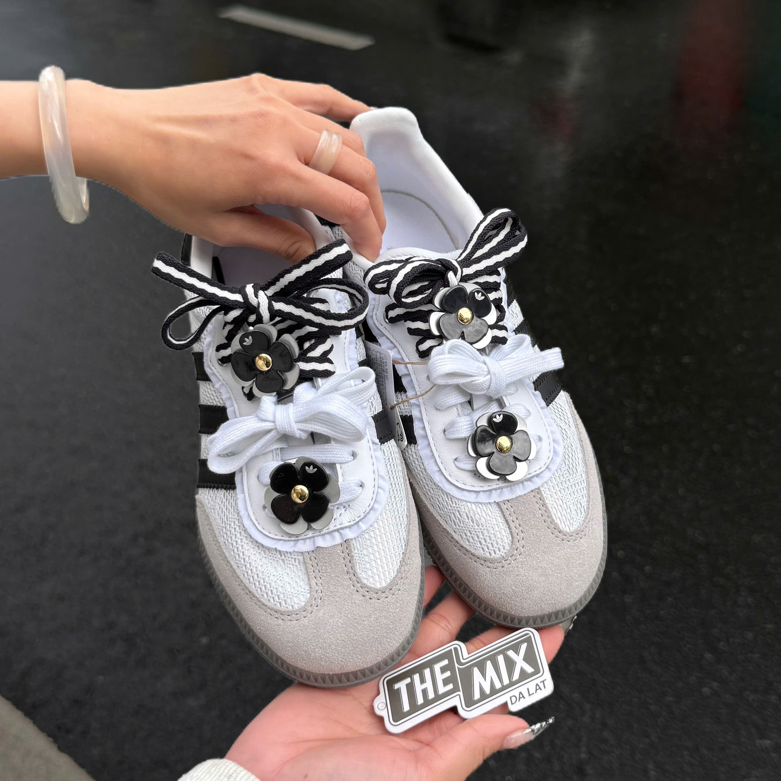 Giày Adidas WMNS Samba OG Lace Flower 26