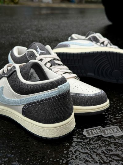 Giày Jordan 1 Low SE “Black Light Armory Blue” 26 Giày Jordan 1 Low SE “Black Light Armory Blue” 26