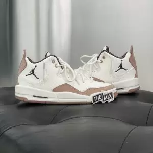 Giày Air Jordan Courtside 23