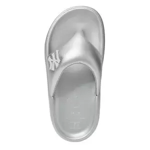 Dép MLB Korea Base Flip Flop Silver New York Yankees Grey