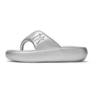 Dép MLB Korea Base Flip Flop Silver New York Yankees Grey