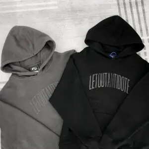 Hoodie Antidote Logo